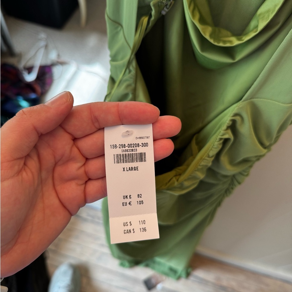 NWT Never Worn Abercrombie & Fitch Green Backless Dress - Picture 4 of 5